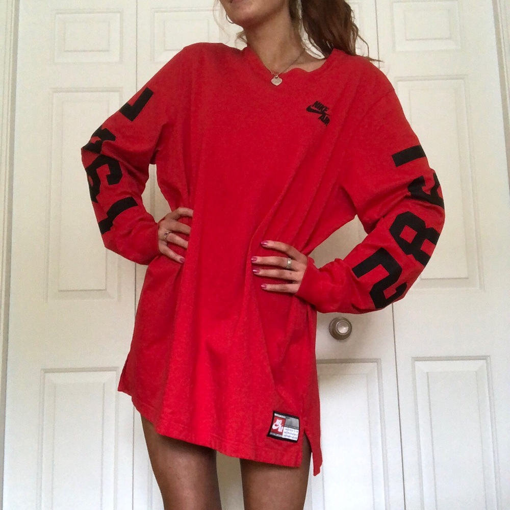 Oversized Nike shirt
